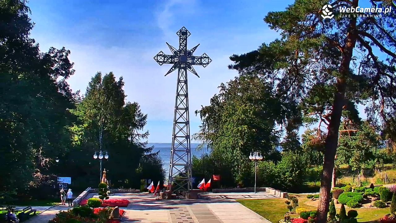 Pustkowo - widok na Krzyż Nadziei - 14 sierpień 2026, 16:57