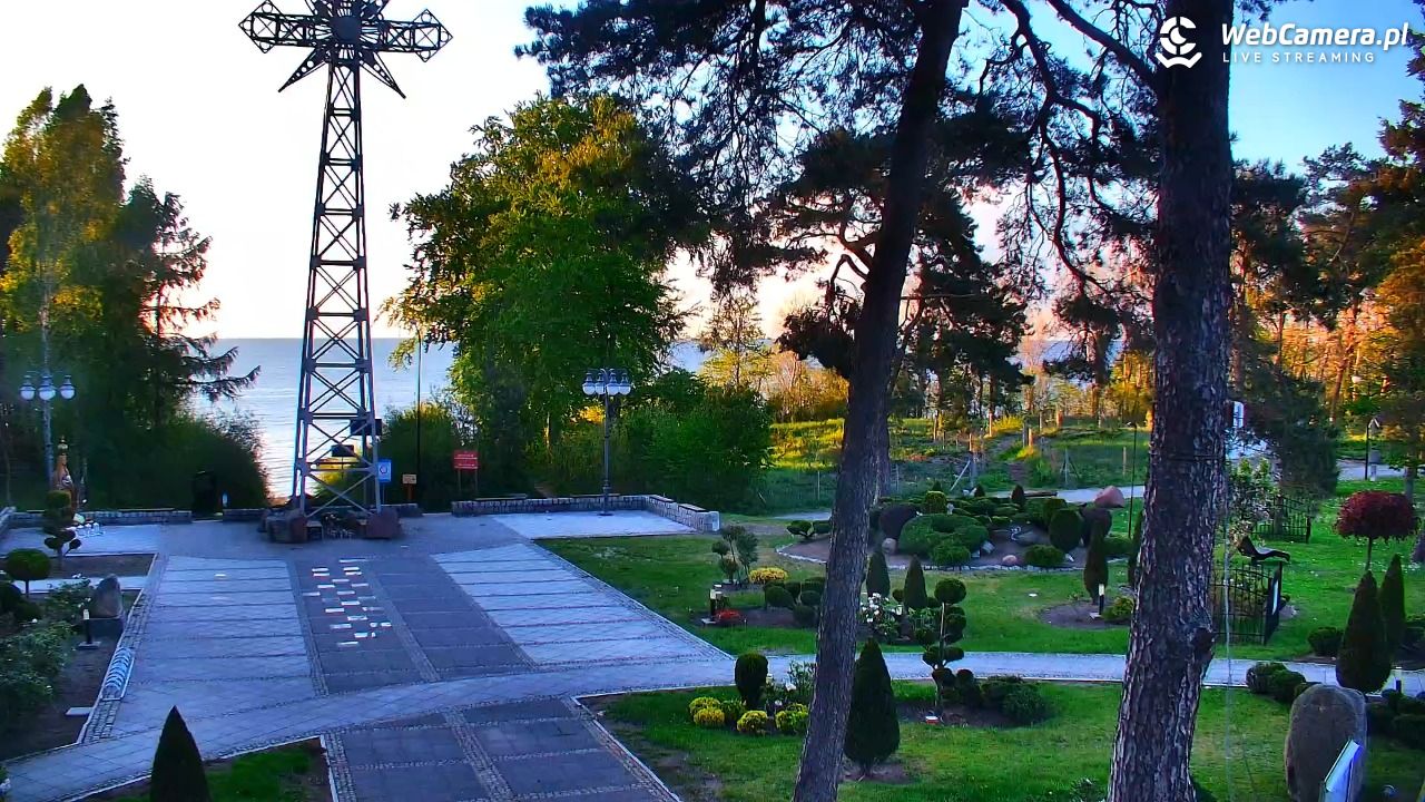 Pustkowo - widok na Krzyż Nadziei - 13 maj 2026, 20:11
