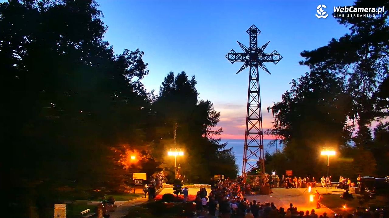 Pustkowo - widok na Krzyż Nadziei - 13 sierpień 2026, 21:17