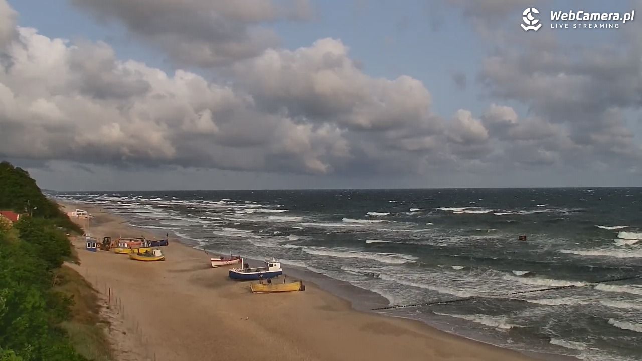 REWAL - widok na plażę - 09 czerwiec 2025, 06:55