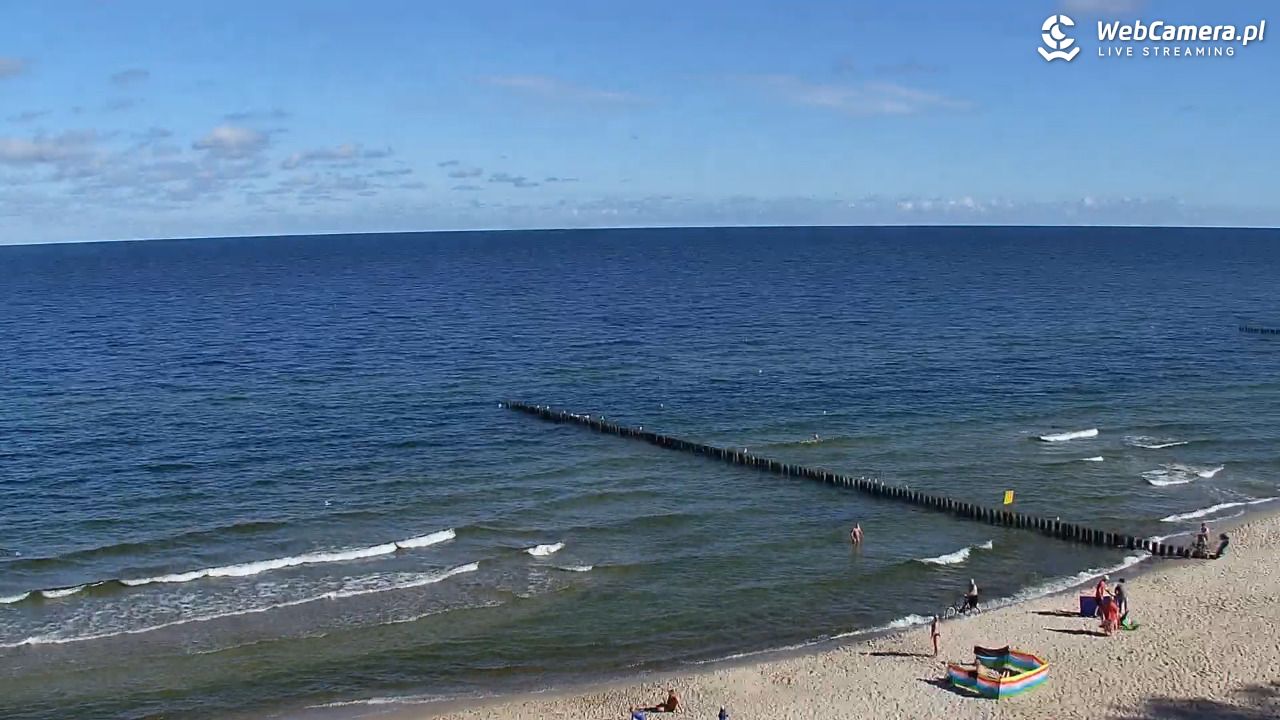 REWAL - widok na plażę - 07 wresień 2025, 10:15