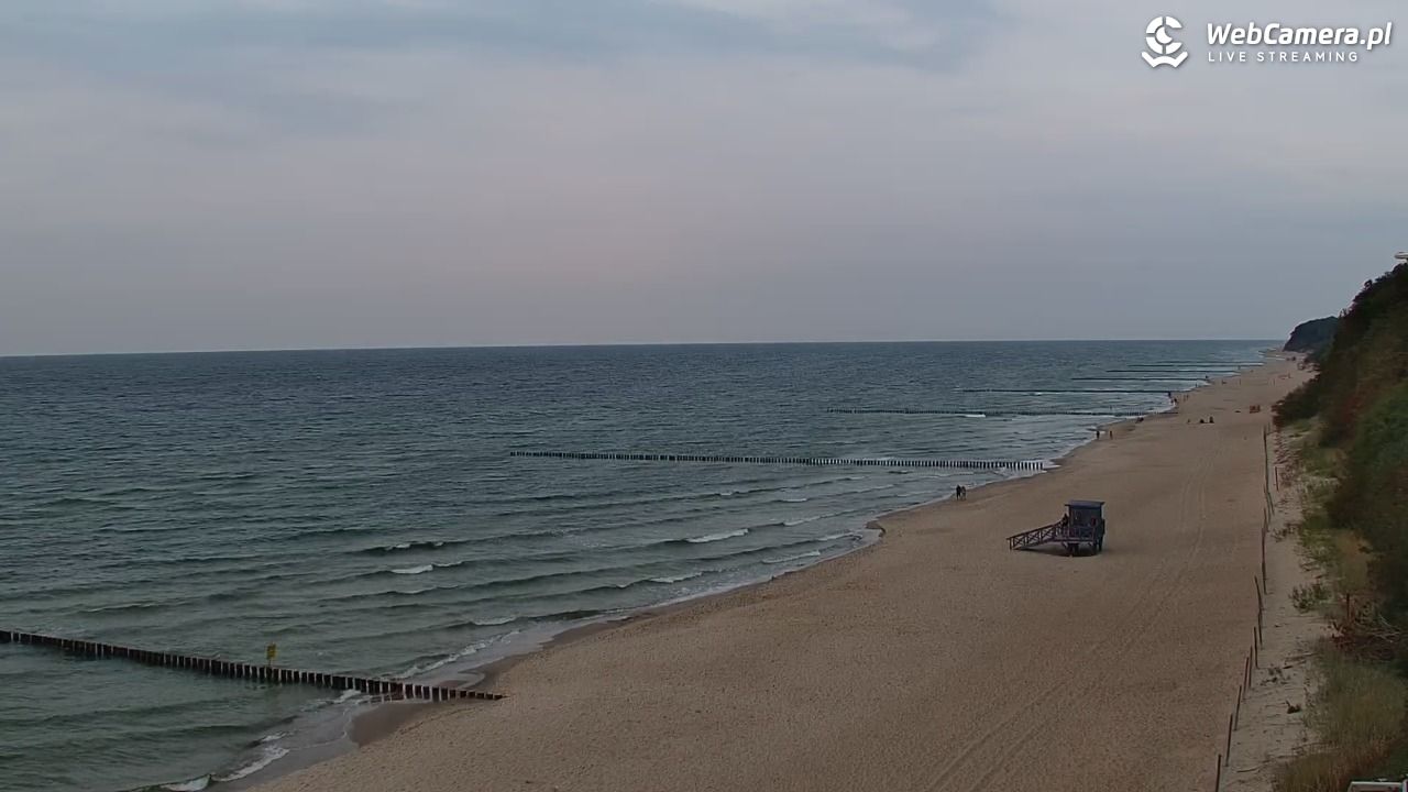 REWAL - widok na plażę - 08 wresień 2025, 19:04