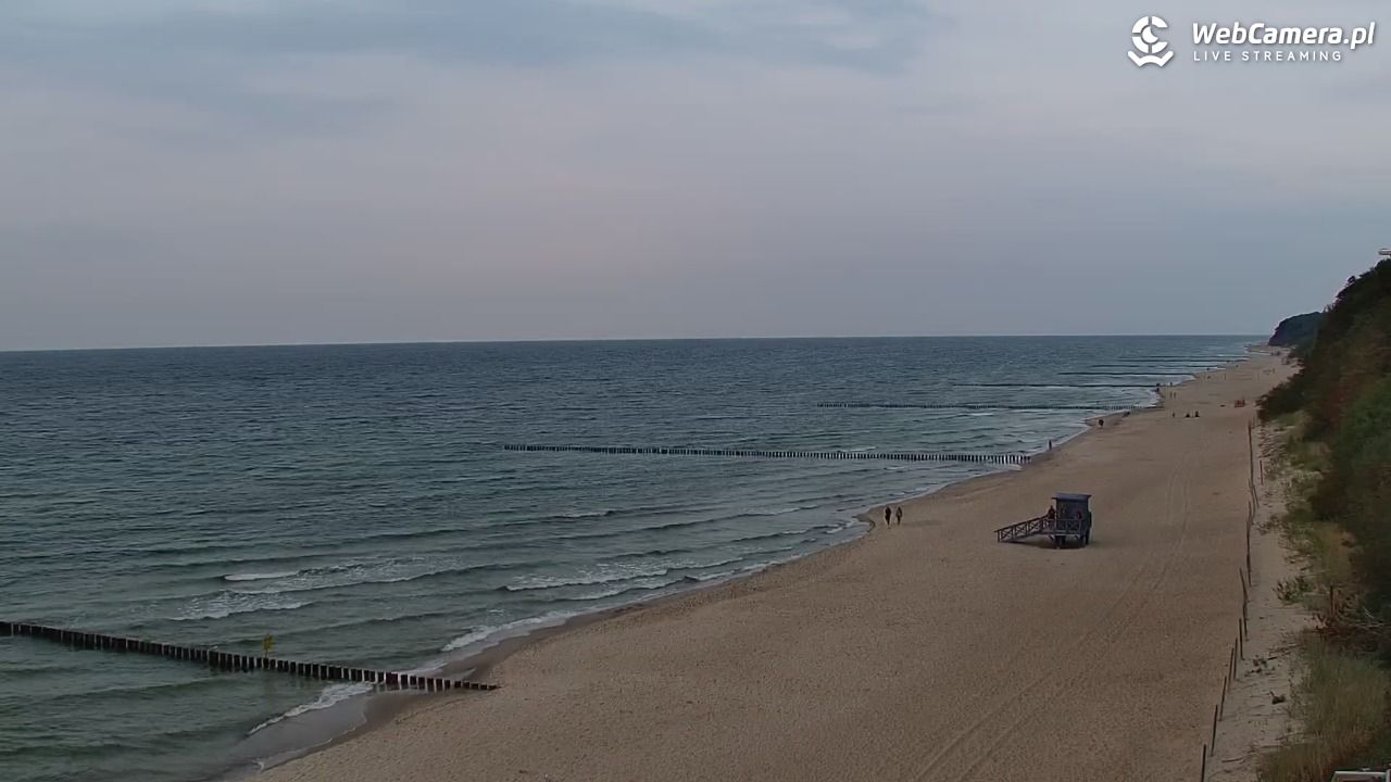 REWAL - widok na plażę - 08 wresień 2025, 19:04