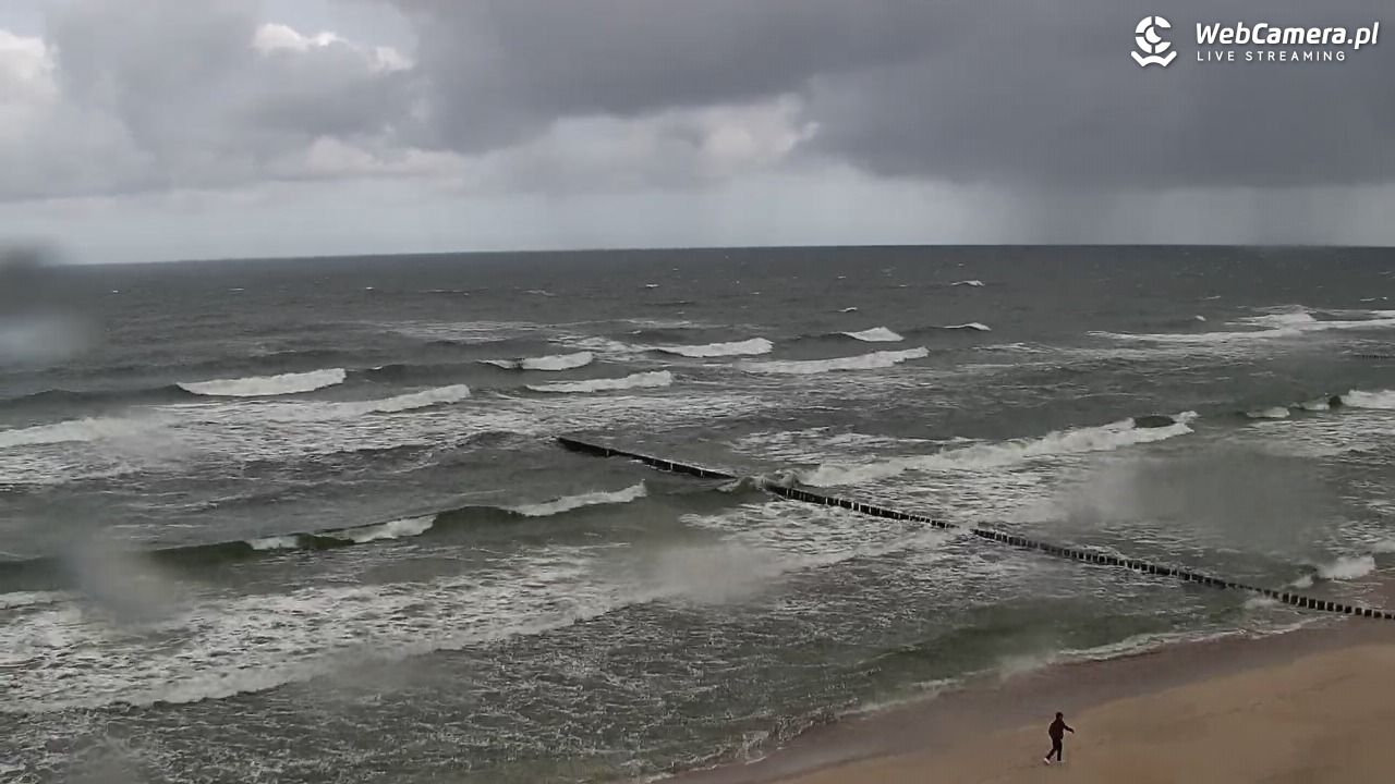 REWAL - widok na plażę - 09 czerwiec 2025, 10:03