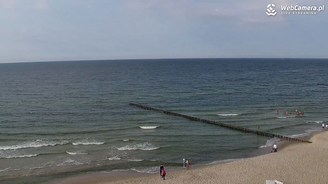REWAL - widok na plażę - 08 wresień 2025, 17:03