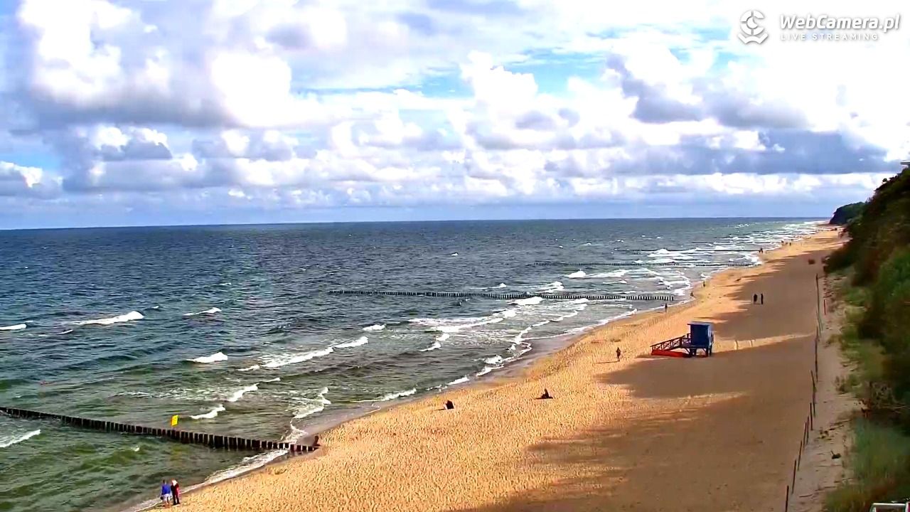 REWAL - widok na plażę - 06 wresień 2025, 09:52