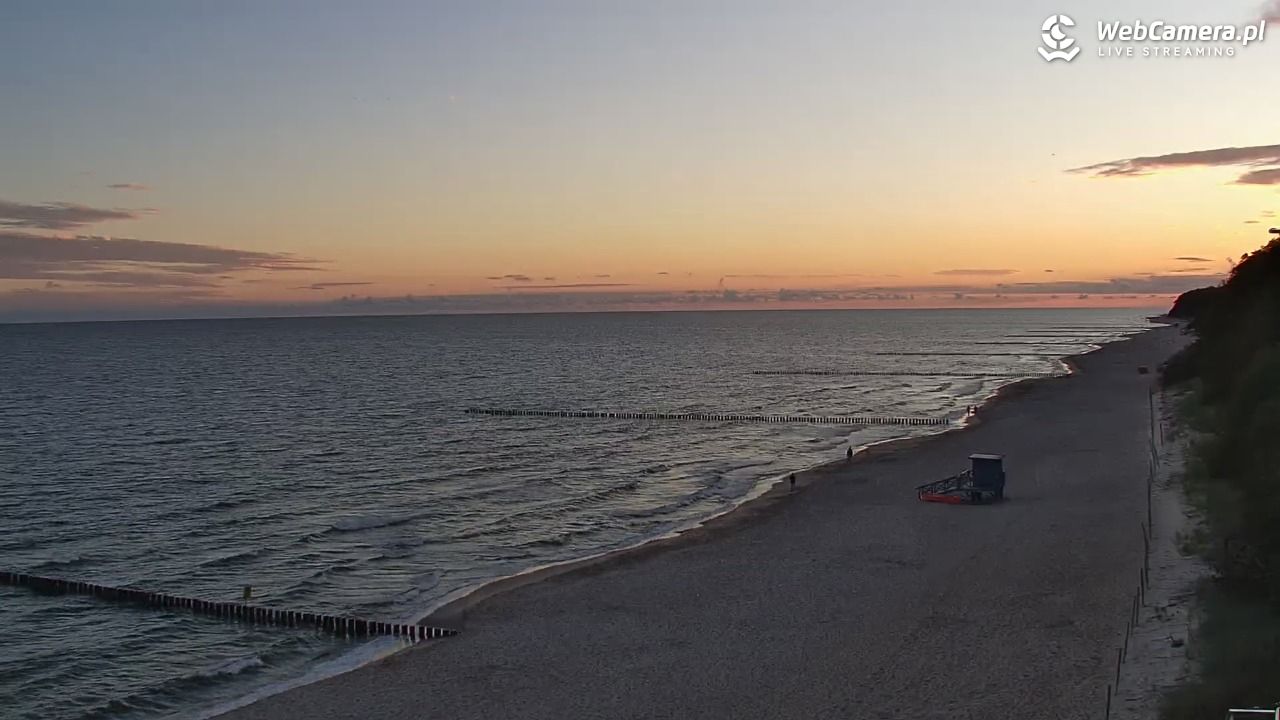 REWAL - widok na plażę - 07 wresień 2025, 06:28