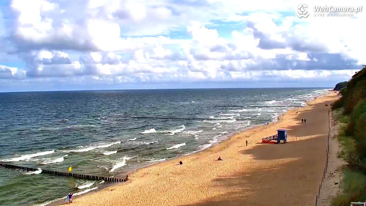 REWAL - widok na plażę - 06 wresień 2025, 09:52