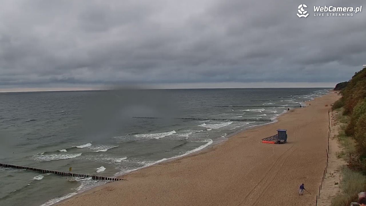 REWAL - widok na plażę - 05 wresień 2025, 19:12