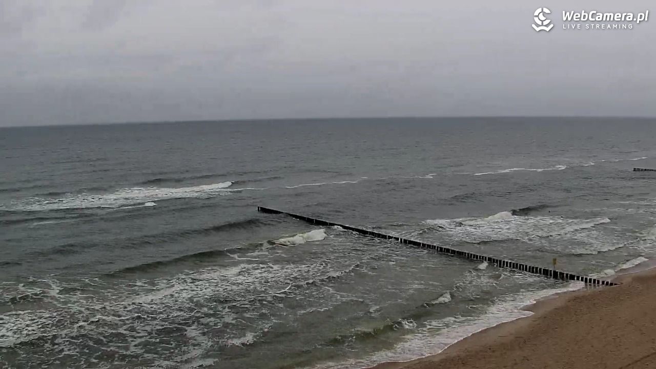 REWAL - widok na plażę - 04 wresień 2026, 10:21