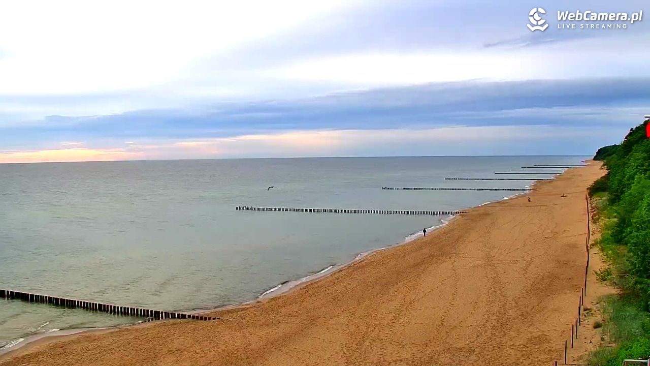 REWAL - widok na plażę - 05 czerwiec 2026, 05:55