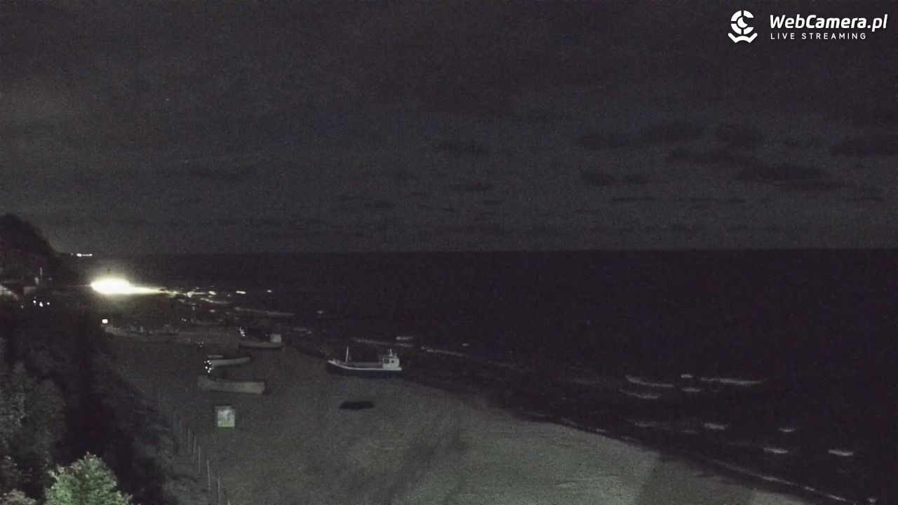 REWAL - widok na plażę - 06 wresień 2025, 22:26