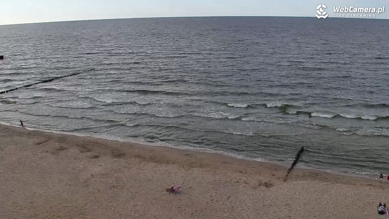 REWAL - widok na plażę - 06 wresień 2025, 17:32