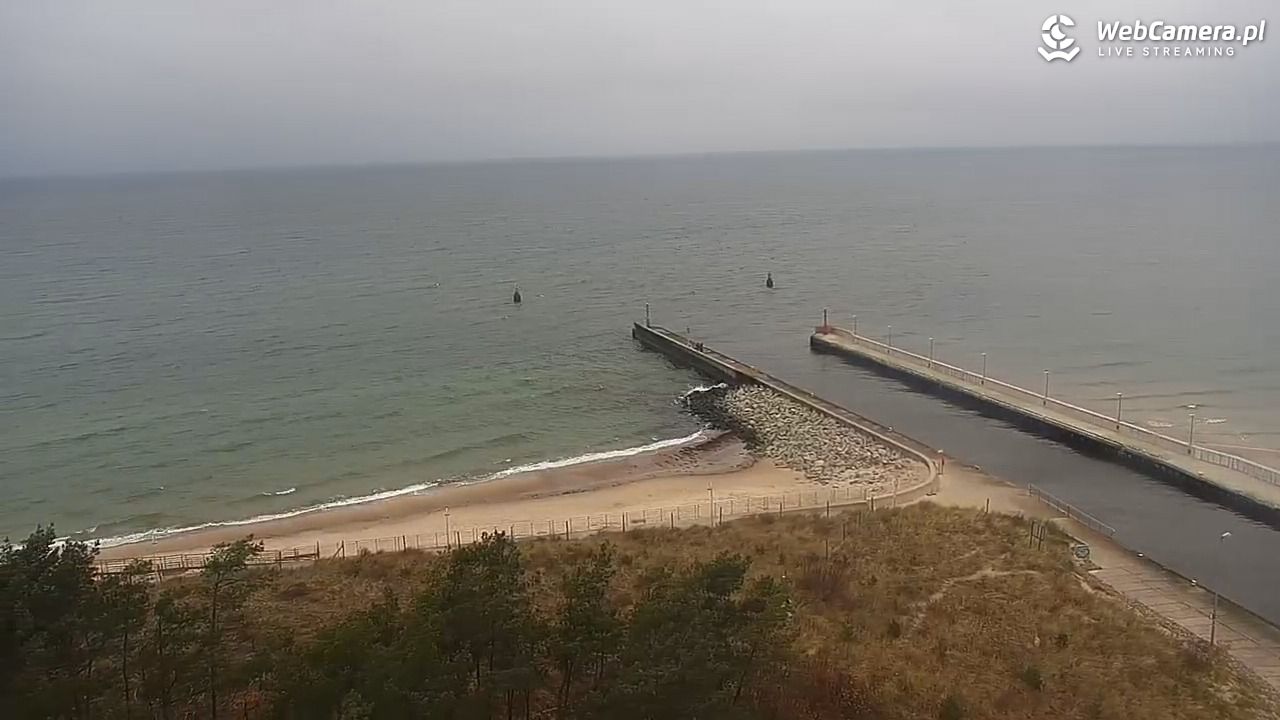 ROWY - widok na plażę i morze - 10 listopad 2025, 10:04