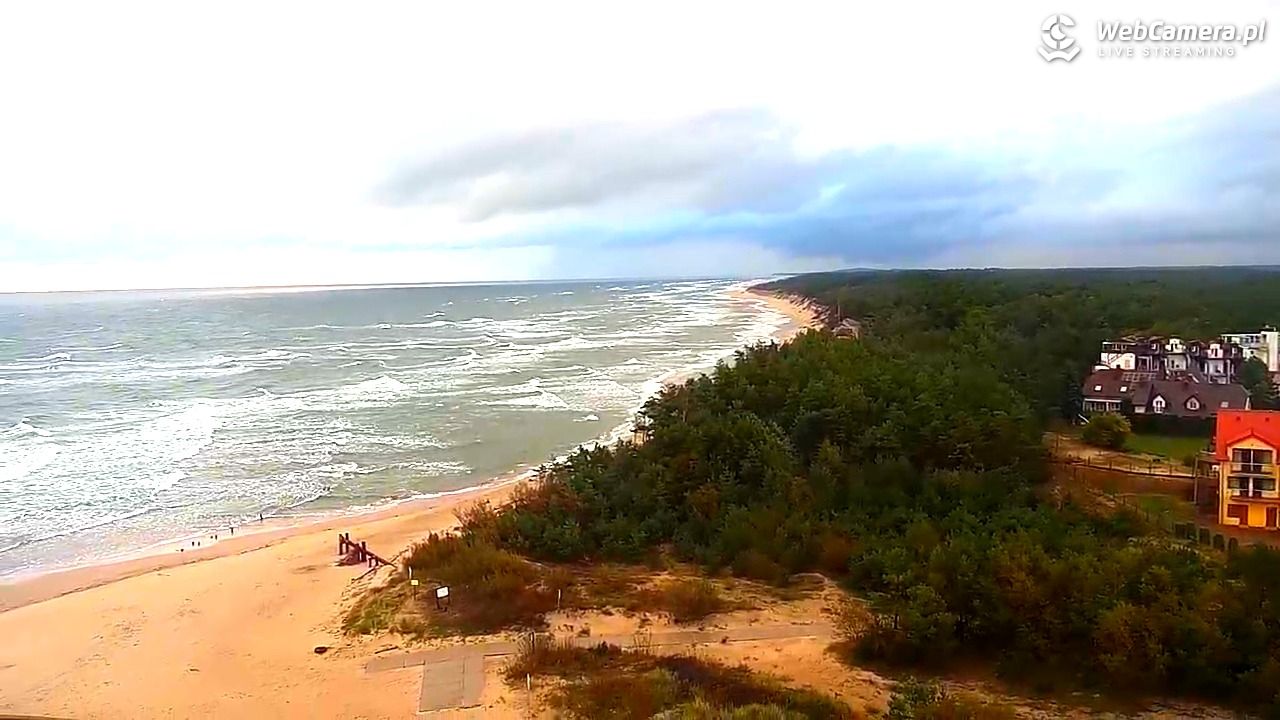 ROWY - widok na plażę i morze - 17 wresień 2025, 07:49