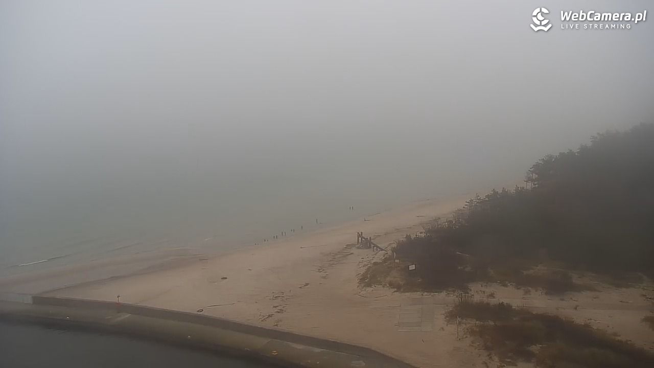 ROWY - widok na plażę i morze - 09 listopad 2025, 09:48