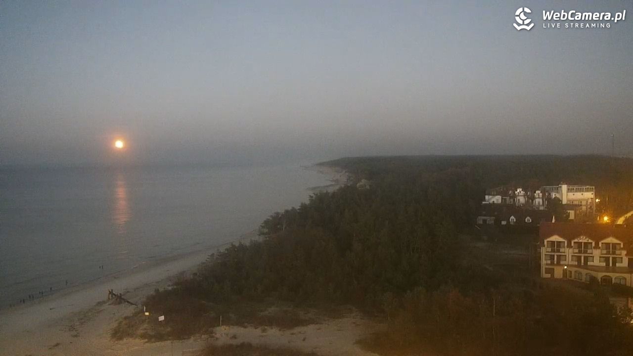 ROWY - widok na plażę i morze - 07 listopad 2025, 16:51