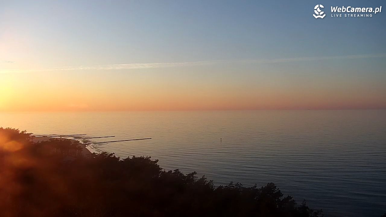 ROWY - widok na plażę i morze - 08 listopad 2025, 15:43