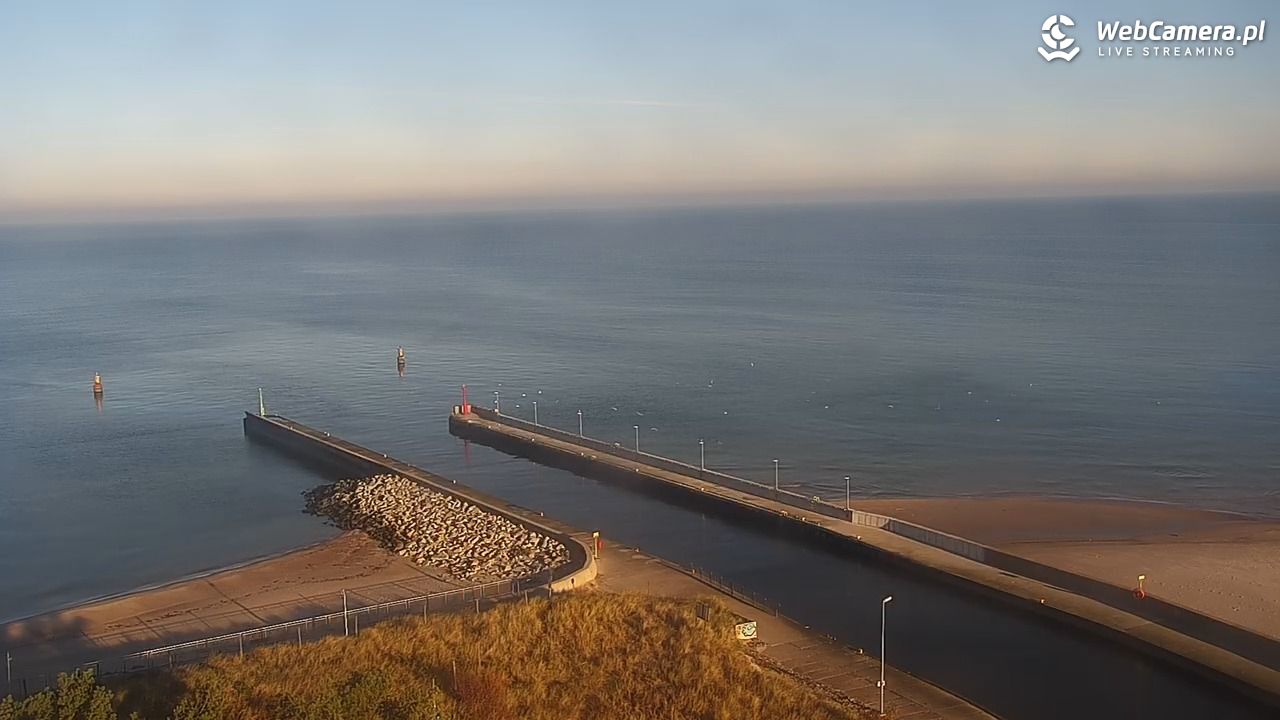 ROWY - widok na plażę i morze - 07 listopad 2025, 09:00