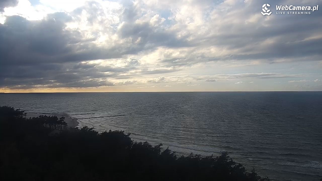 ROWY - widok na plażę i morze - 04 październik 2026, 16:53