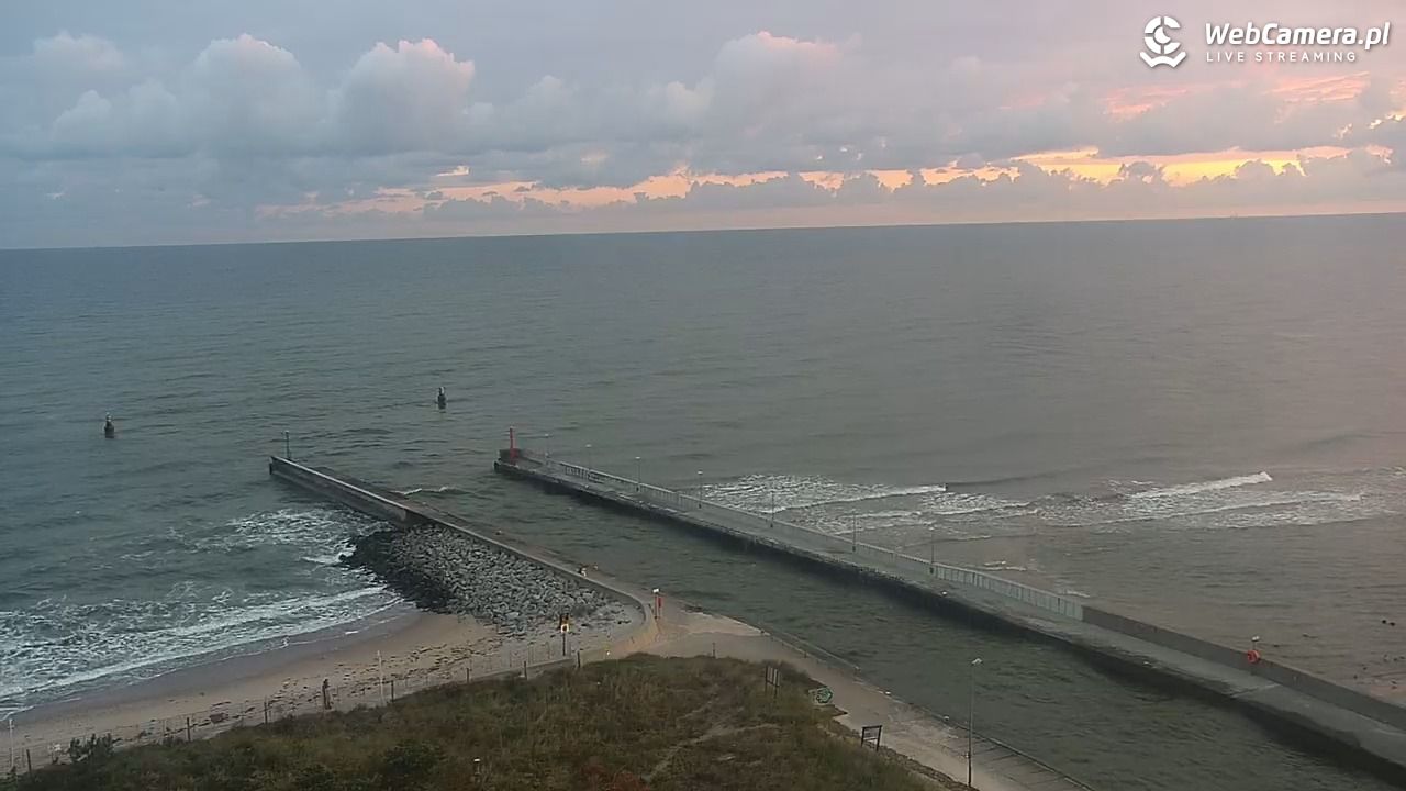 ROWY - widok na plażę i morze - 19 sierpień 2026, 05:34