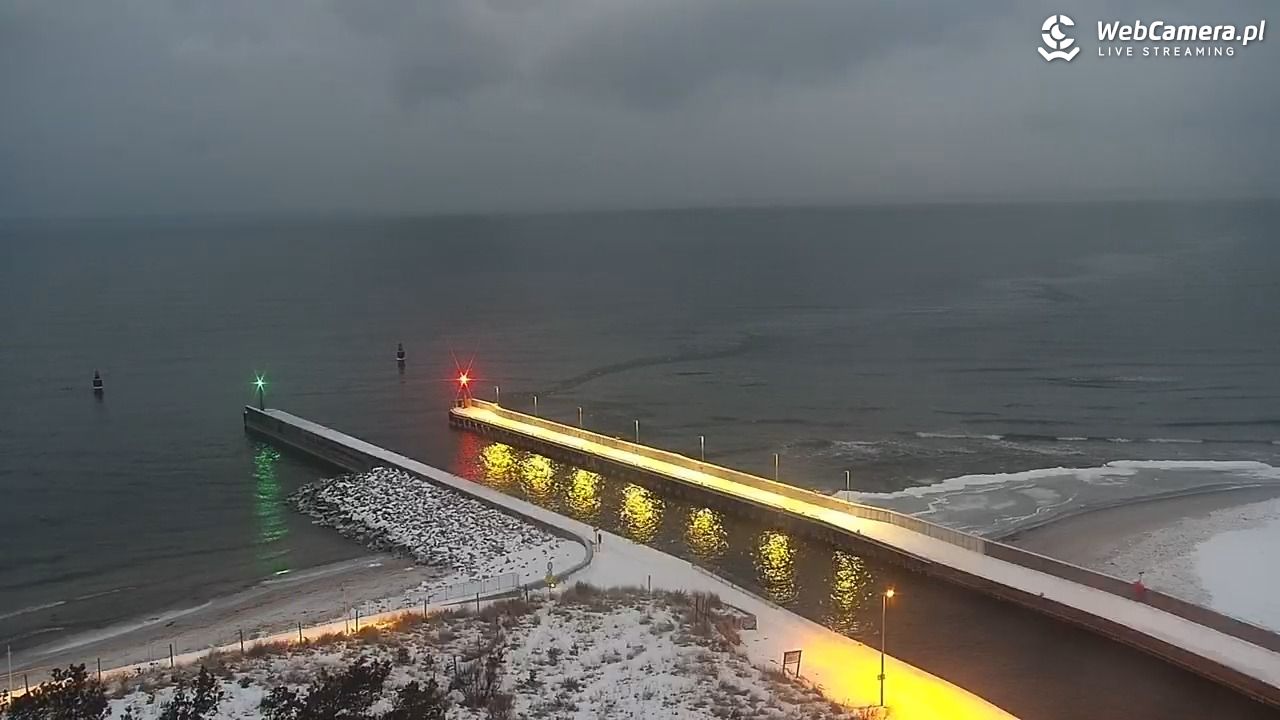 ROWY - widok na plażę i morze - 18 luty 2026, 06:46