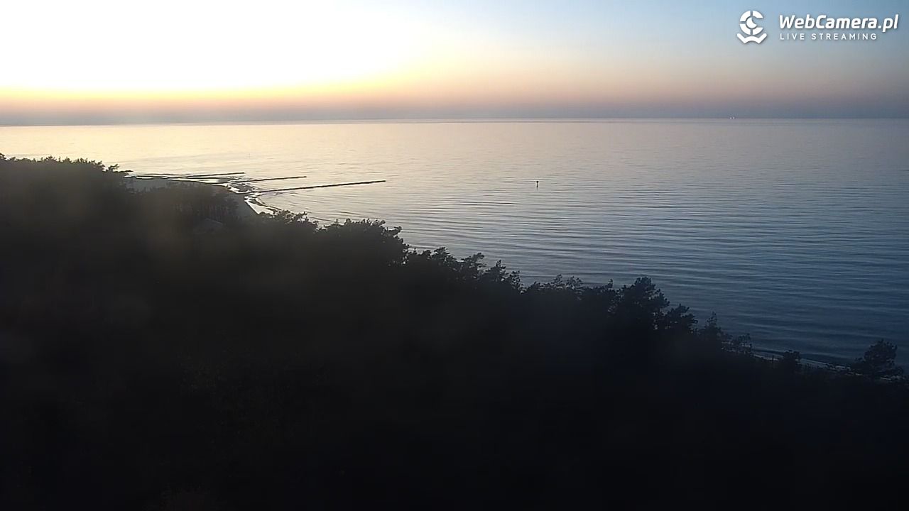 ROWY - widok na plażę i morze - 08 listopad 2025, 16:31