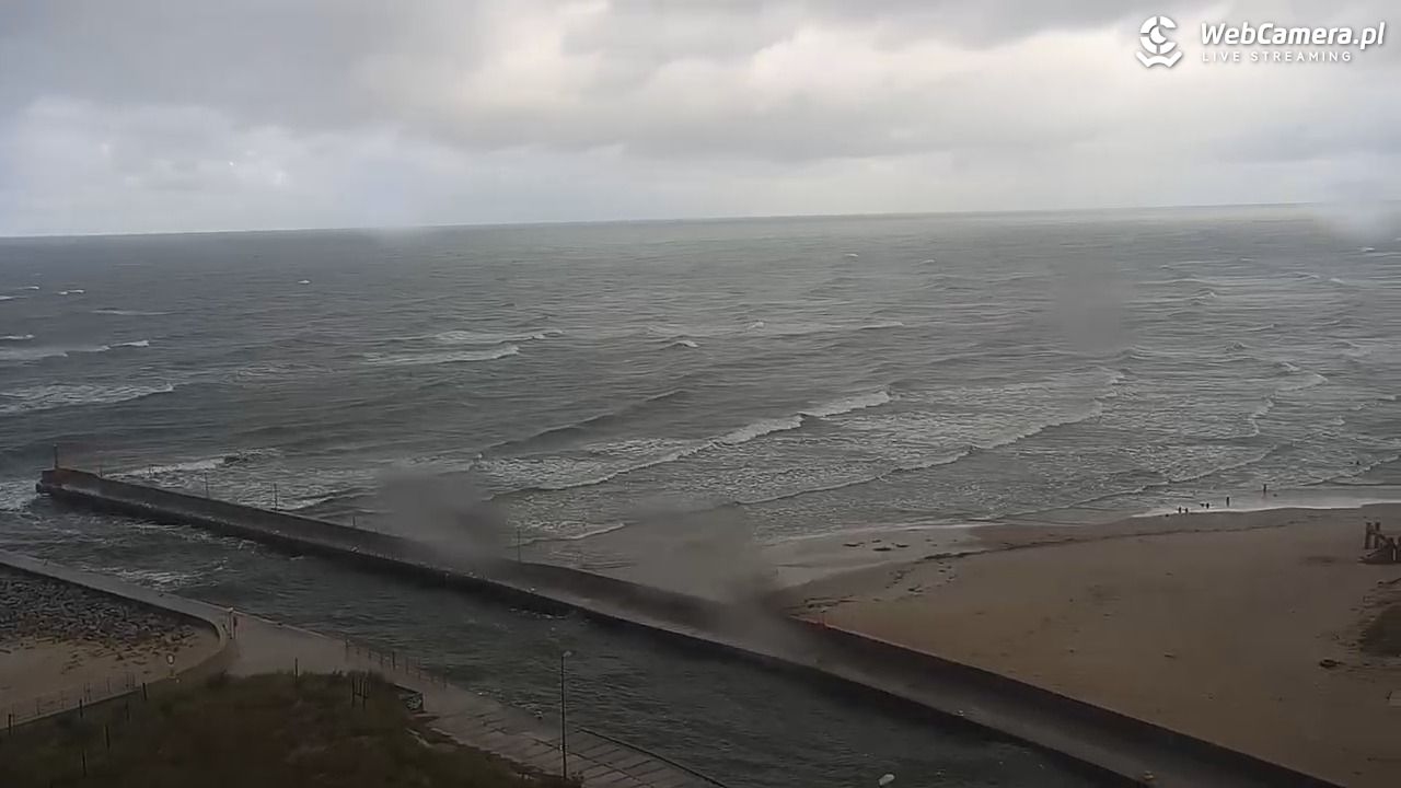 ROWY - widok na plażę i morze - 17 wresień 2025, 09:24