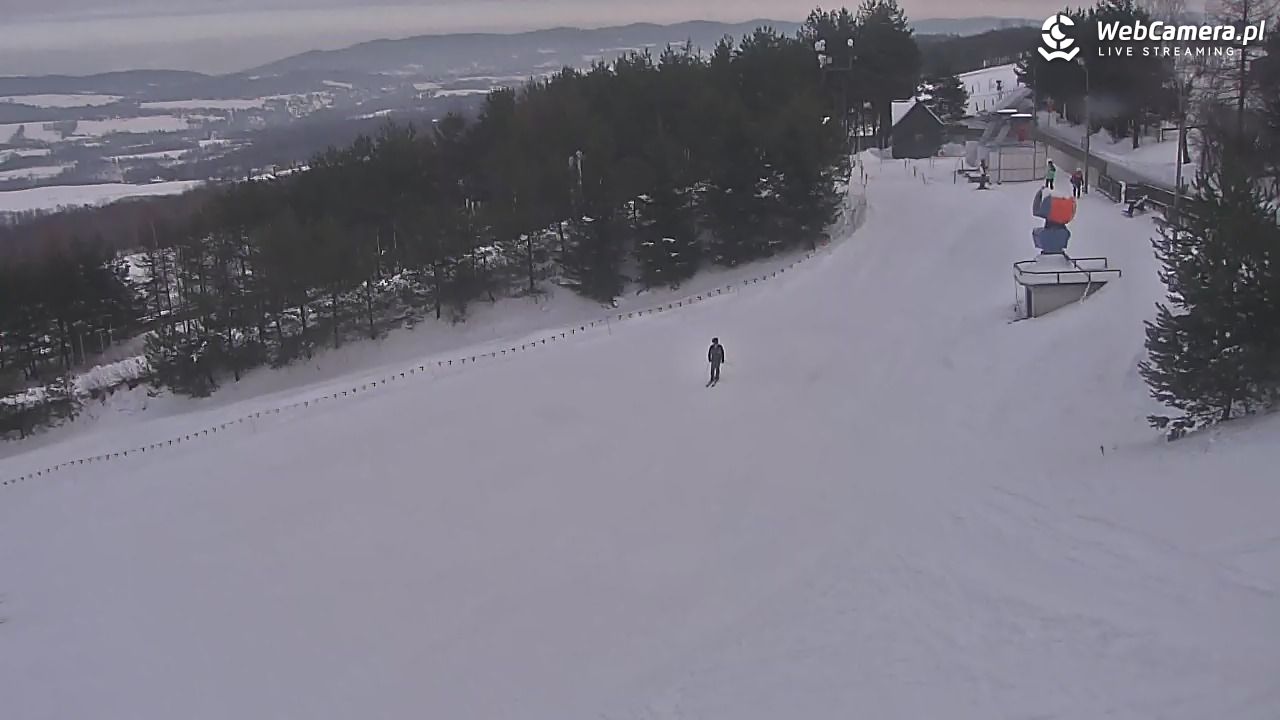 Gogołów Pod Dziedzicem - widok na stok - 16 styczeń 2026, 11:23