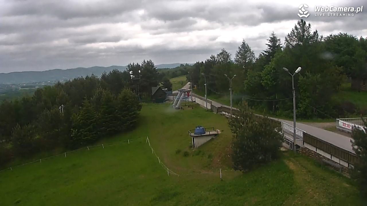 Gogołów Pod Dziedzicem - widok na stok - 17 maj 2025, 09:37
