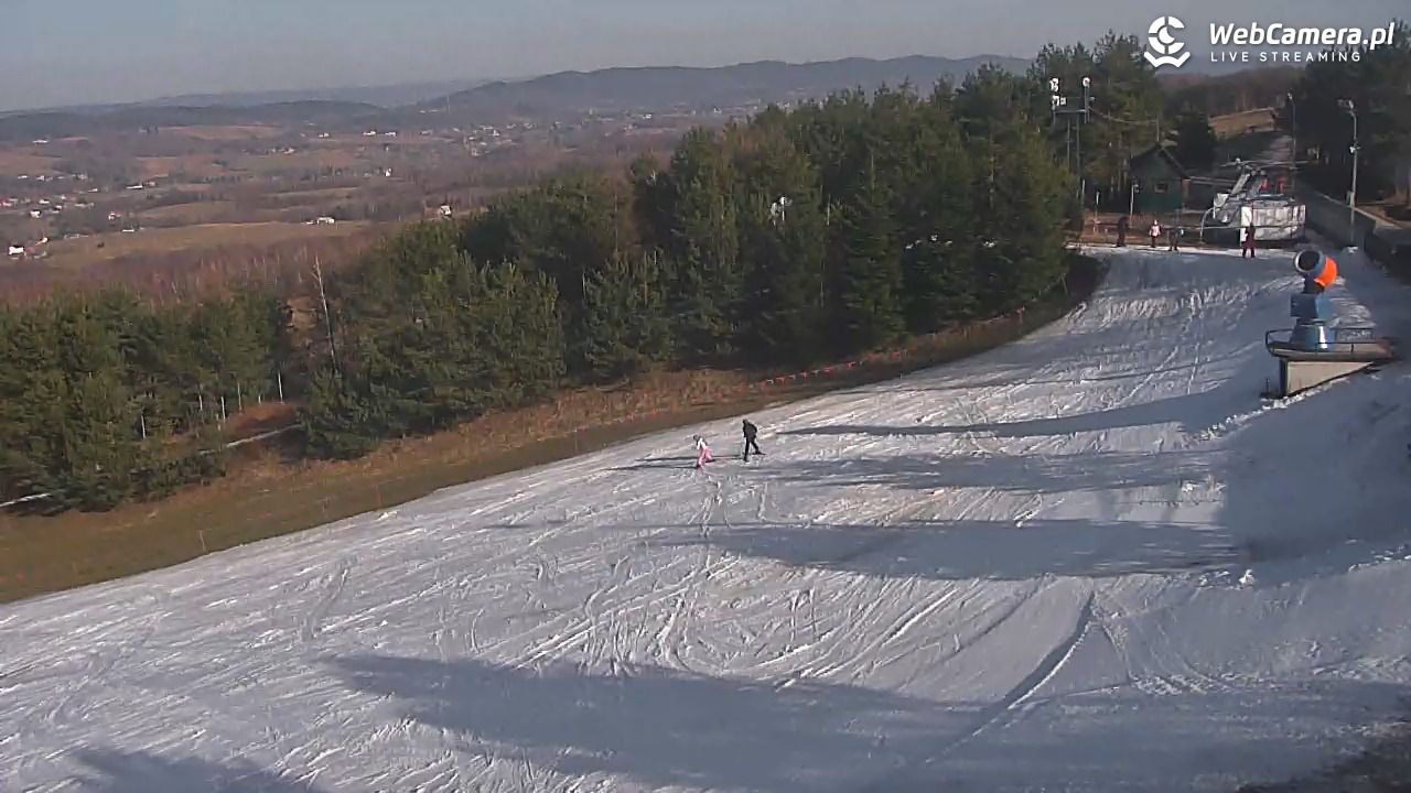 Gogołów Pod Dziedzicem - widok na stok - 28 luty 2026, 14:23