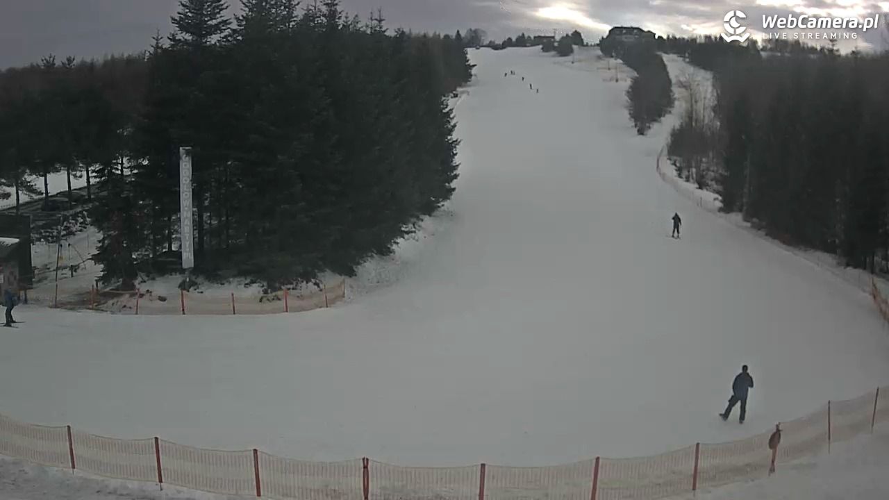 Gogołów Pod Dziedzicem - widok na stok - 26 styczeń 2026, 13:05