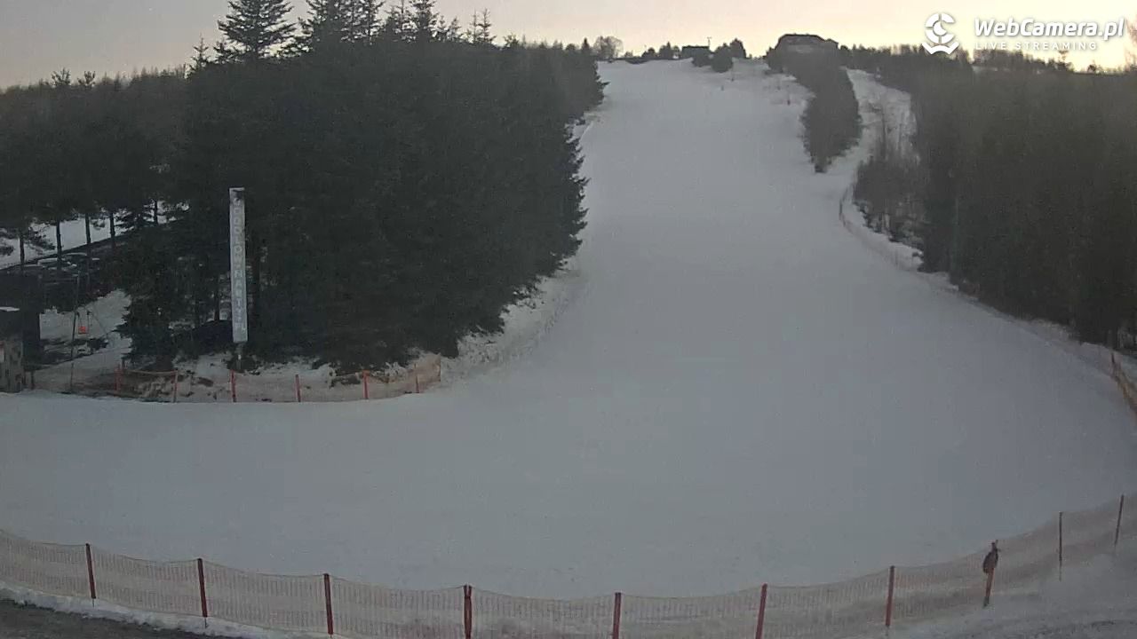 Gogołów Pod Dziedzicem - widok na stok - 27 styczeń 2026, 16:16