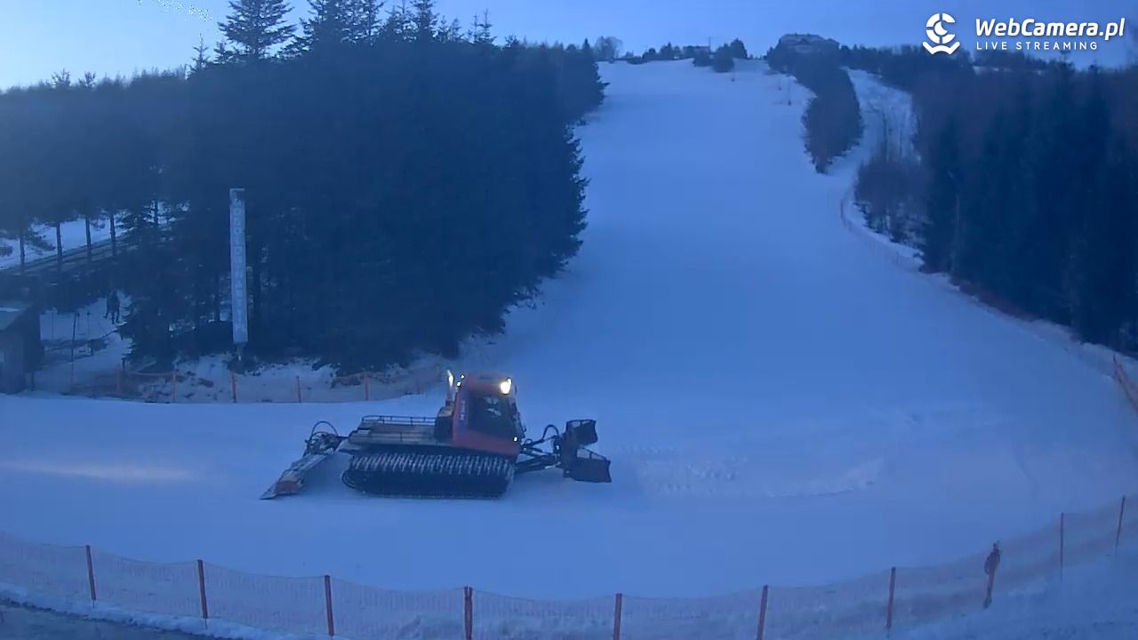 Gogołów Pod Dziedzicem - widok na stok - 28 styczeń 2026, 08:22