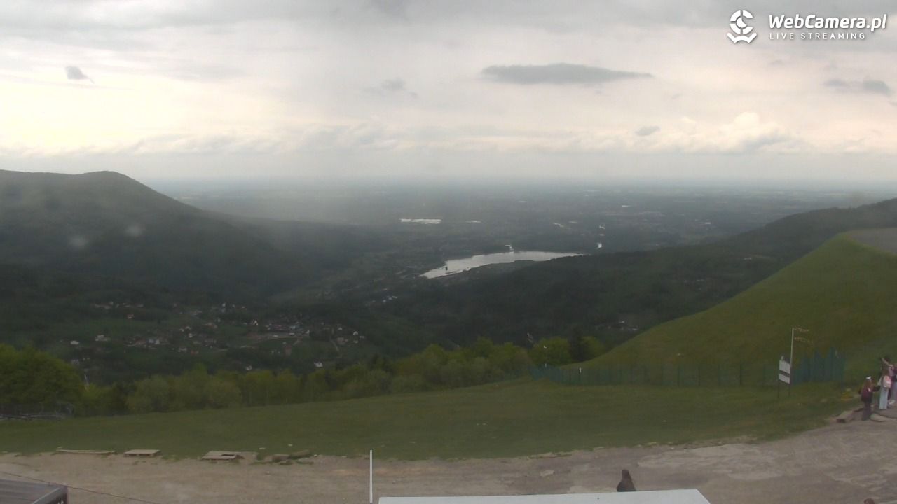 Góra Żar - widok na Kozubnik - 07 maj 2026, 12:29