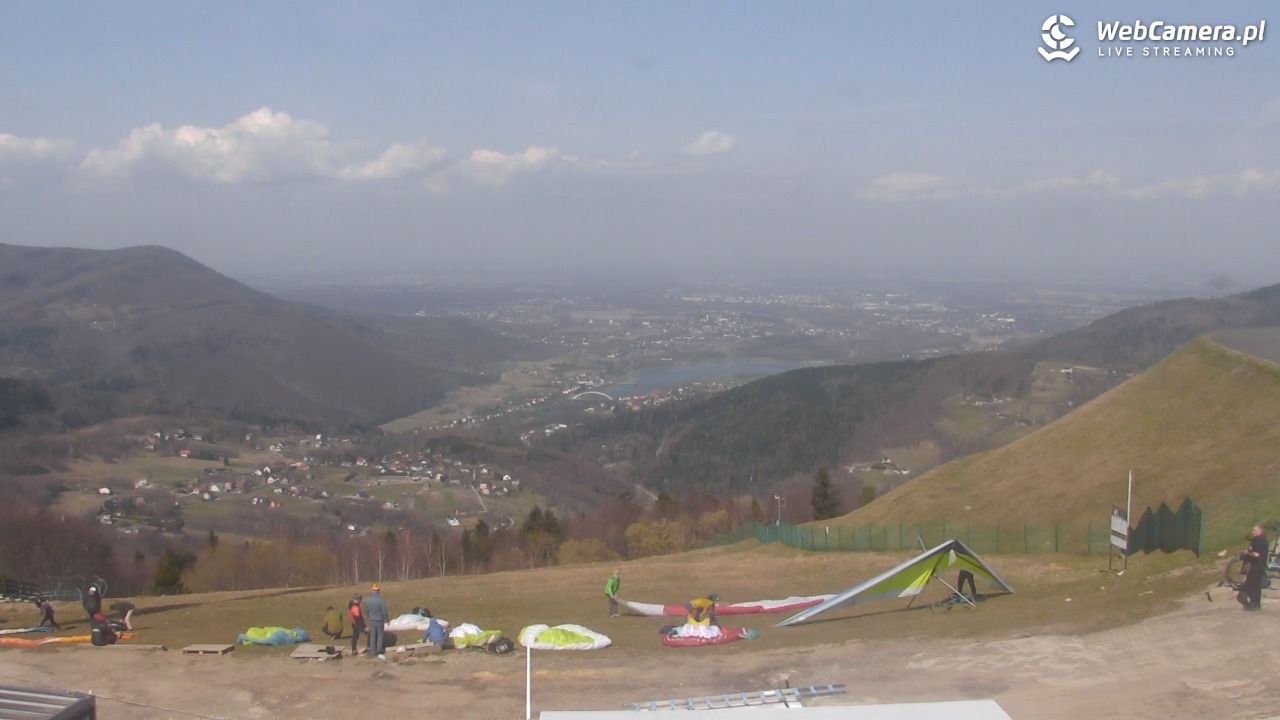 Góra Żar - widok na Kozubnik - 23 marzec 2026, 12:07