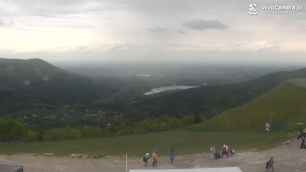 Góra Żar - widok na Kozubnik - 07 maj 2026, 12:31