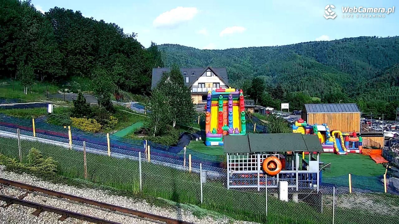 Góra Żar - widok na stację dolną - 24 maj 2026, 17:25