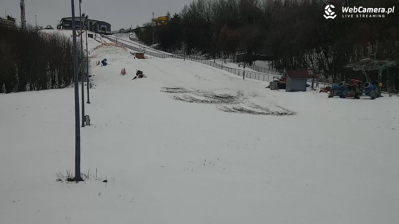Góra Żar - widok panoramiczny na Beskidy - 15 styczeń 2026, 10:47
