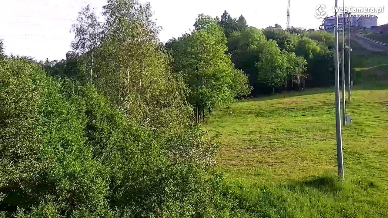 Góra Żar - widok panoramiczny na Beskidy - 27 maj 2026, 06:52