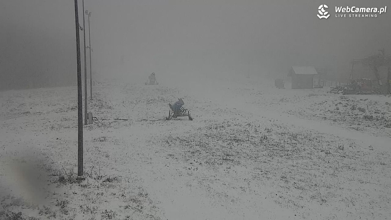 Góra Żar - widok panoramiczny na Beskidy - 21 listopad 2025, 10:59