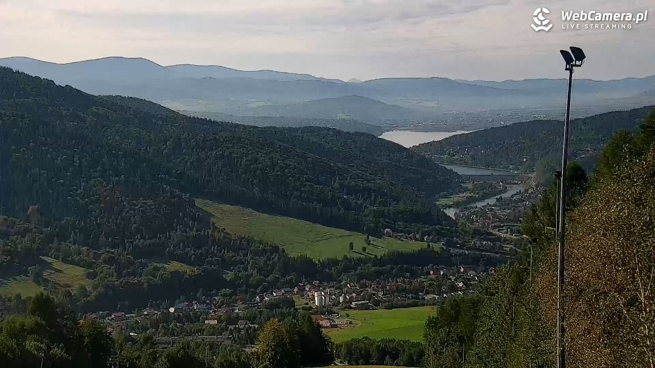 Góra Żar - widok panoramiczny na Beskidy - 12 wresień 2025, 09:45