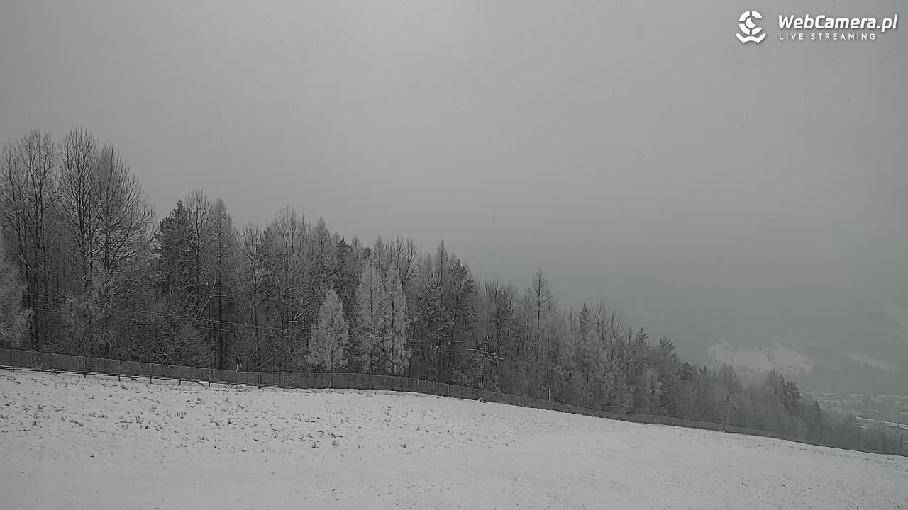 Góra Żar - widok panoramiczny na Beskidy - 08 styczeń 2026, 08:24