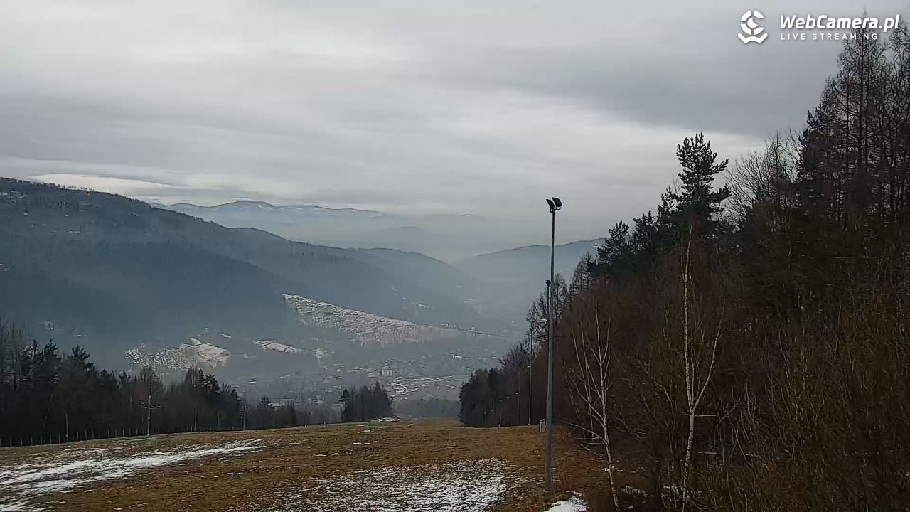 Góra Żar - widok panoramiczny na Beskidy - 04 luty 2026, 14:27