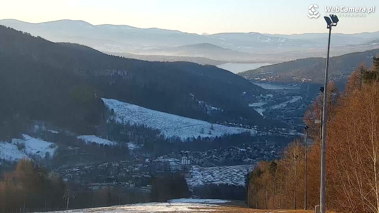 Góra Żar - widok panoramiczny na Beskidy - 20 styczeń 2026, 08:13