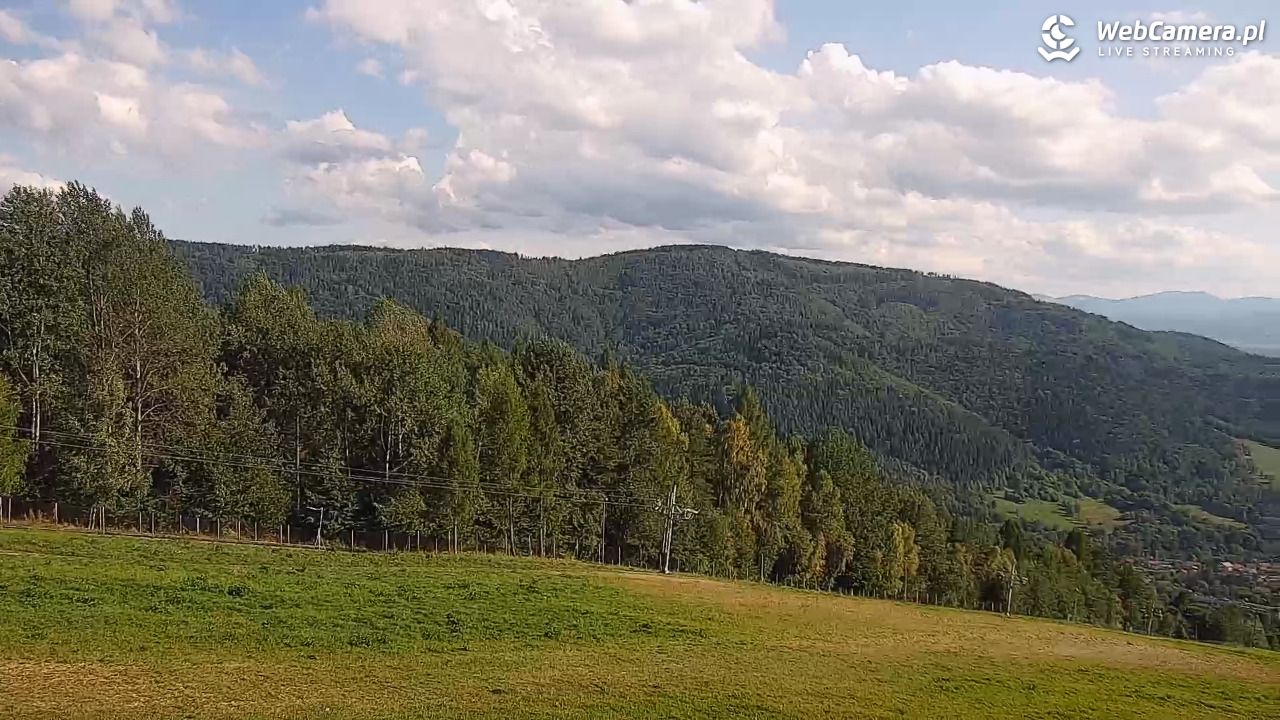 Góra Żar - widok panoramiczny na Beskidy - 02 wresień 2025, 15:56