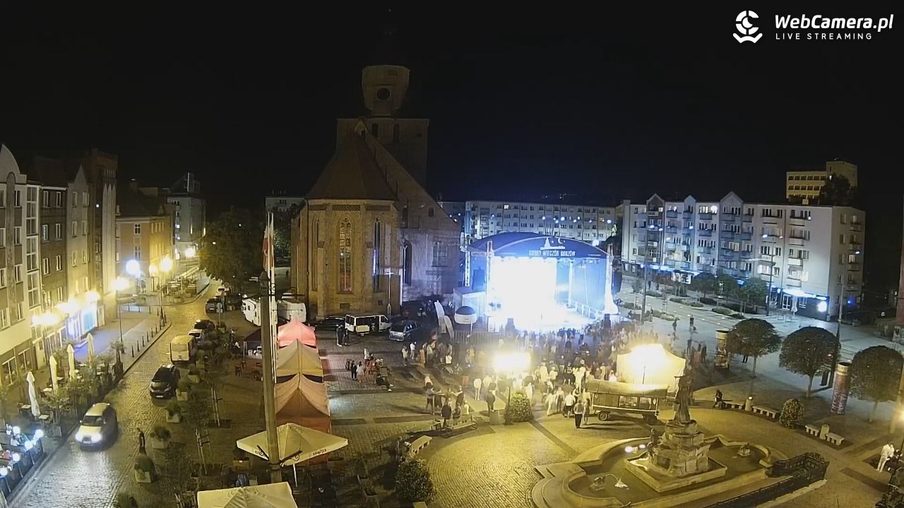 Gorzów Wielkopolski - widok na Katedrę - 17 sierpień 2025, 22:05