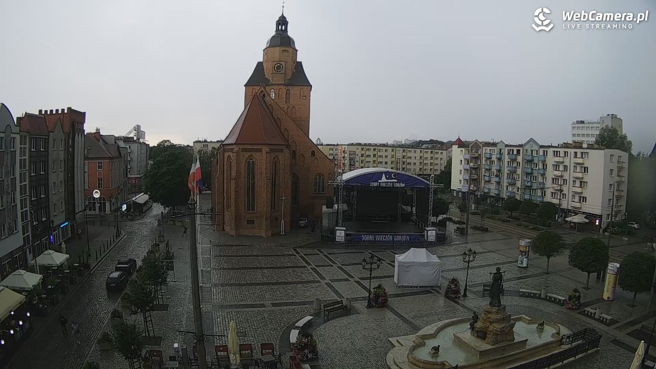 Gorzów Wielkopolski - widok na Katedrę - 17 lipiec 2026, 17:12