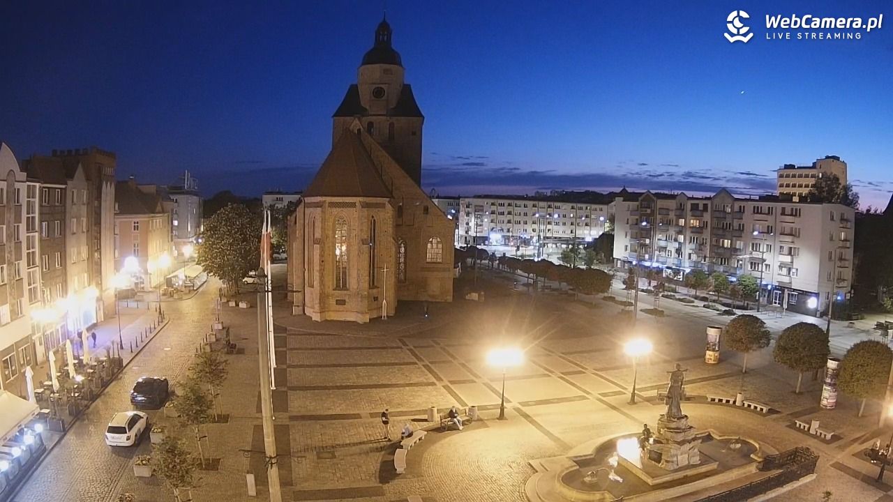 Gorzów Wielkopolski - widok na Katedrę - 15 maj 2026, 21:56