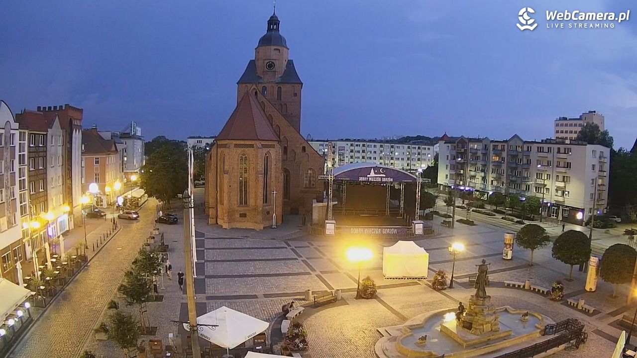 Gorzów Wielkopolski - widok na Katedrę - 17 lipiec 2026, 21:40